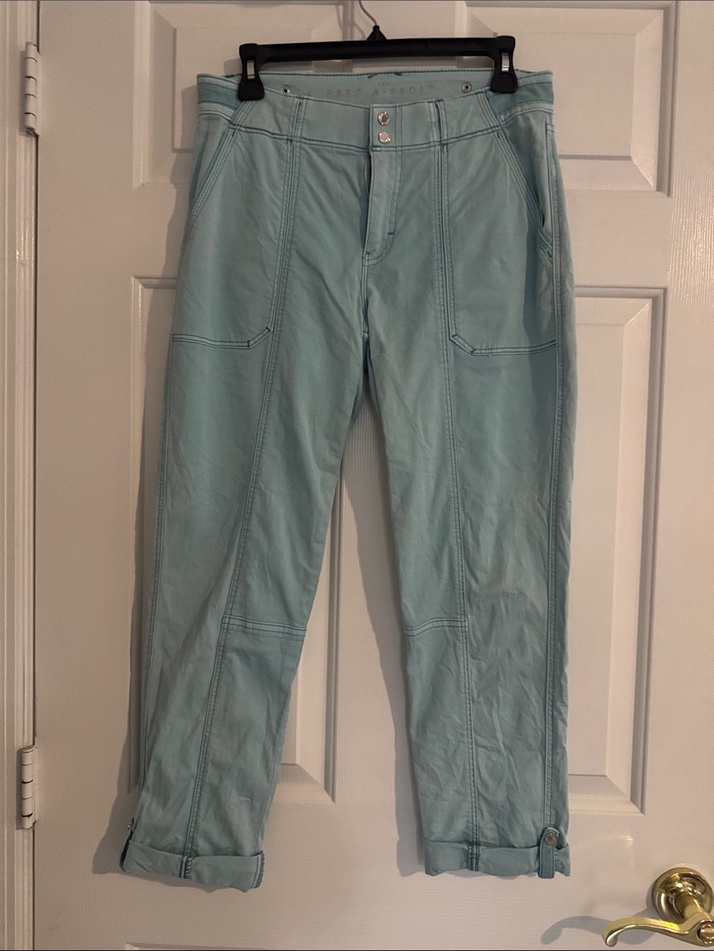 WHBM Pret-A-Pedi pants size 4, light blue